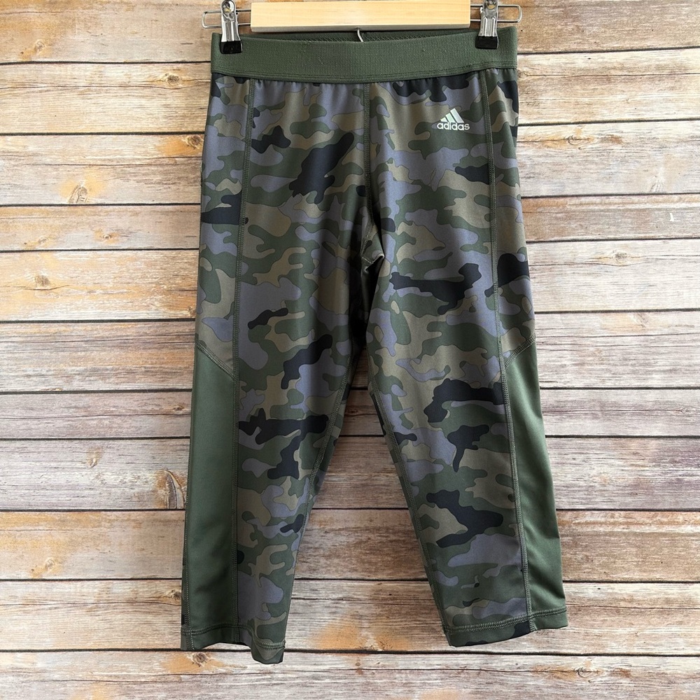 Adidas Techfit Medium Compression Camo Print Cropped Leggings Size Small